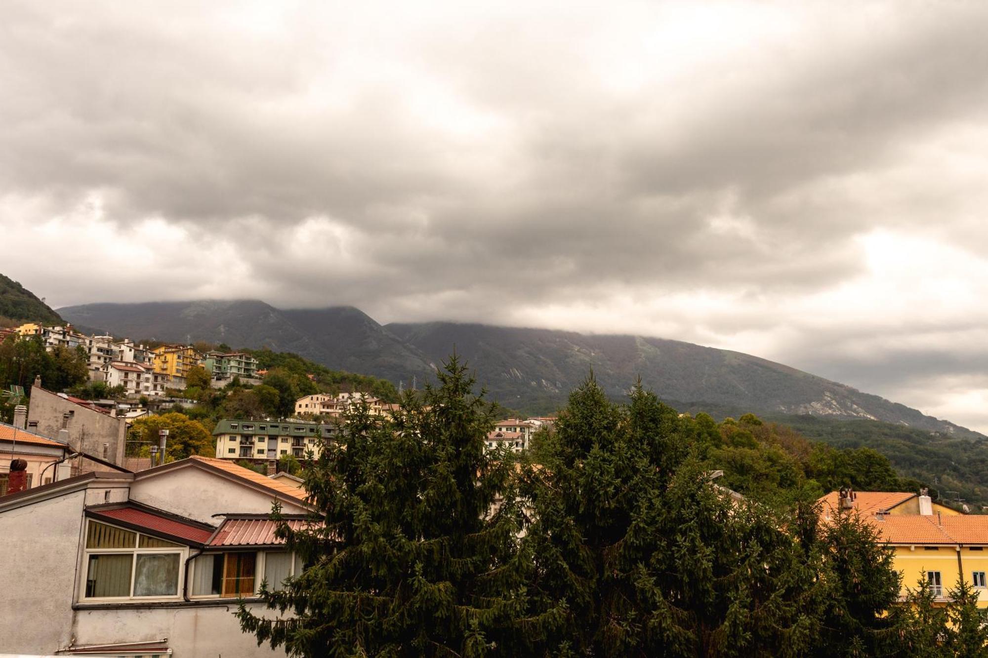 Hotel San Nicola Lagonegro Buitenkant foto